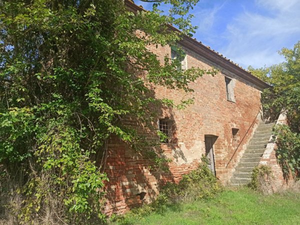 casa indipendente in vendita a Castiglione del Lago