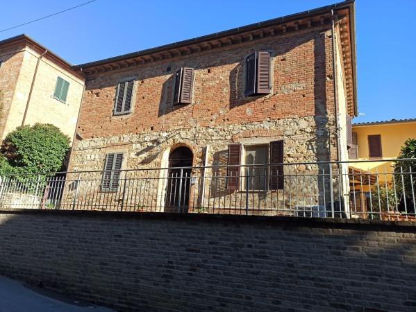 casa indipendente in vendita a Castiglione del Lago