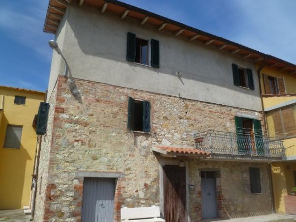 casa indipendente in vendita a Castiglione del Lago