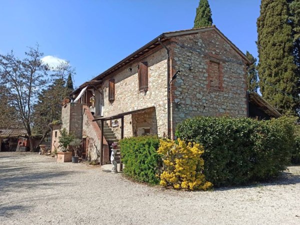 casa indipendente in vendita a Castiglione del Lago