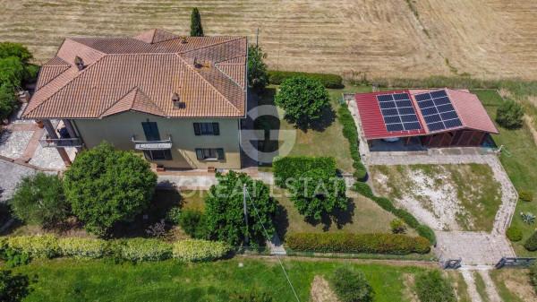 casa indipendente in vendita a Castiglione del Lago