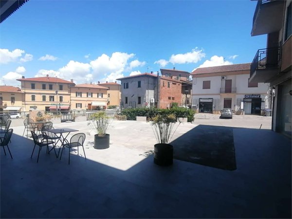 negozio in vendita a Castiglione del Lago