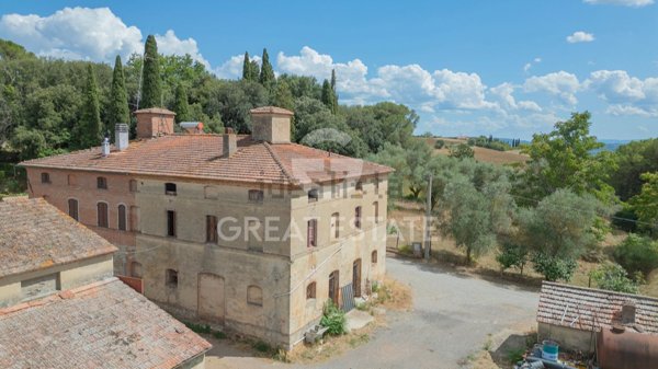 casale in vendita a Castiglione del Lago