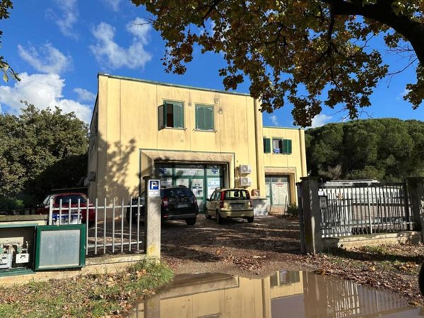 negozio in vendita a Castiglione del Lago