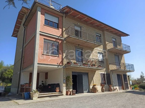 appartamento in vendita a Castiglione del Lago in zona Villastrada