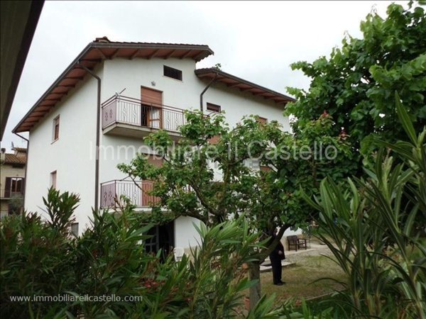 appartamento in vendita a Castiglione del Lago in zona Macchie