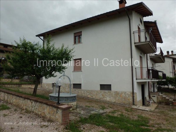 appartamento in vendita a Castiglione del Lago in zona Macchie