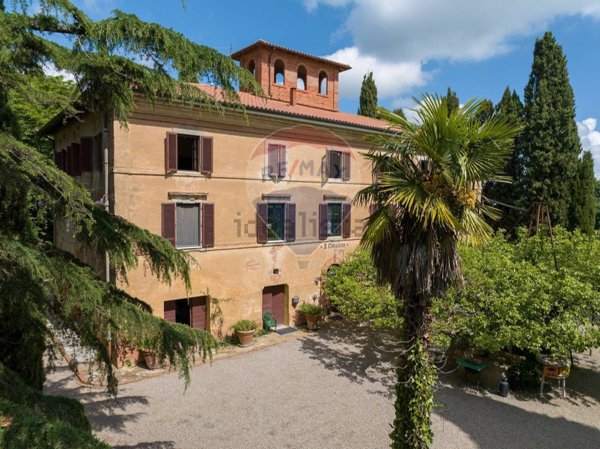 casa indipendente in vendita a Castiglione del Lago in zona Villastrada