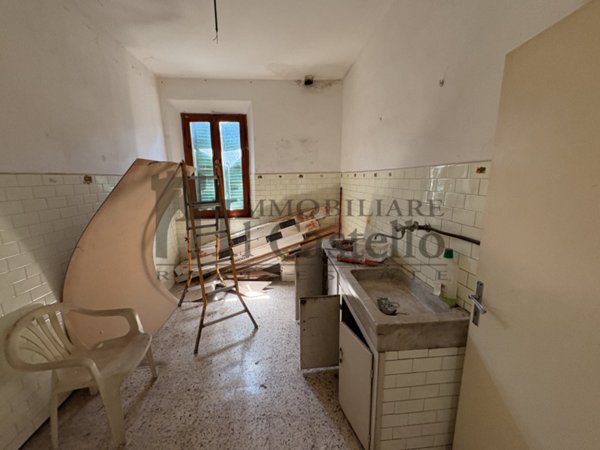casa indipendente in vendita a Castiglione del Lago