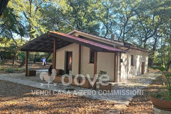 casale in vendita a Castiglione del Lago