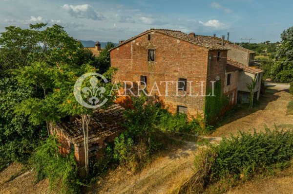 casa indipendente in vendita a Castiglione del Lago