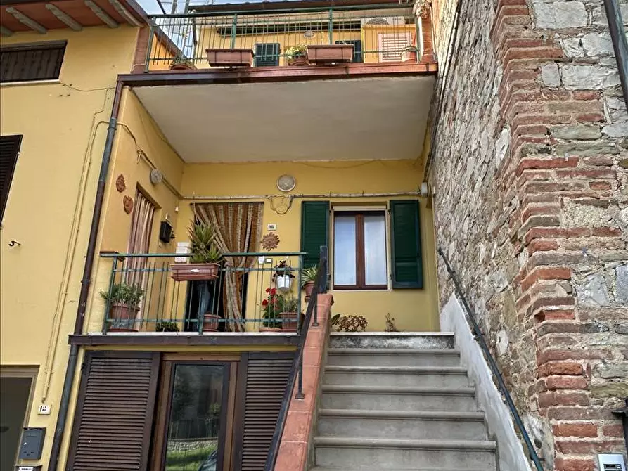 casa indipendente in vendita a Castiglione del Lago in zona Macchie