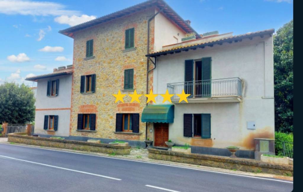 villa in vendita a Castiglione del Lago in zona Macchie