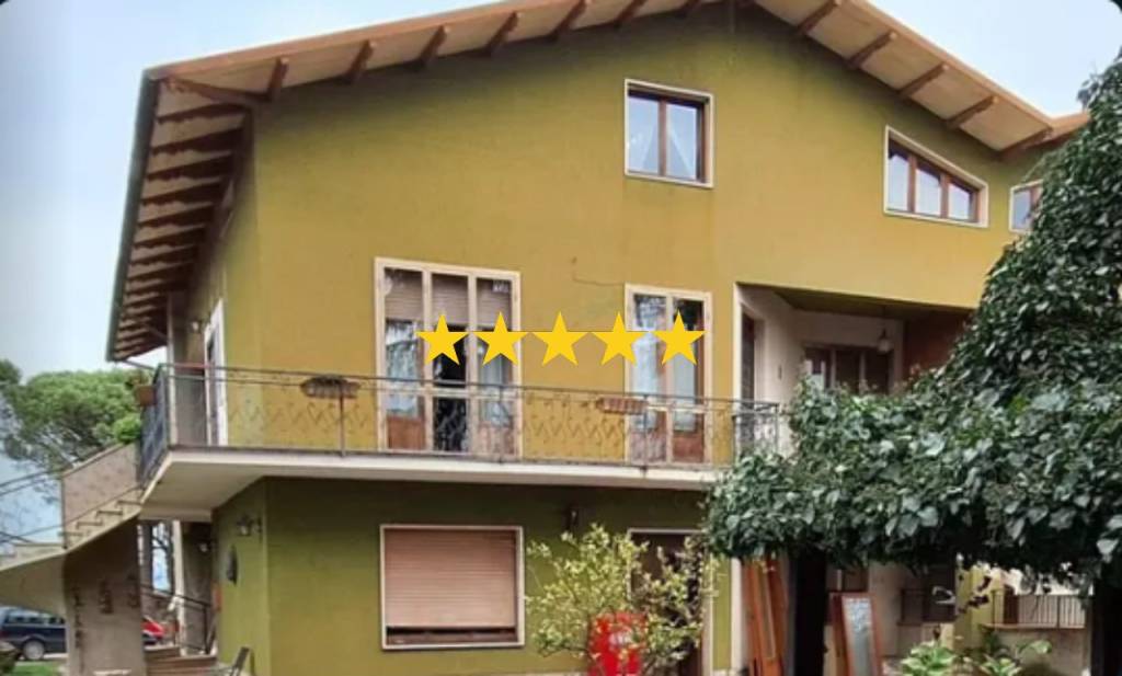 casa indipendente in vendita a Castiglione del Lago