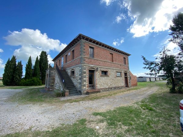 casa indipendente in vendita a Castiglione del Lago