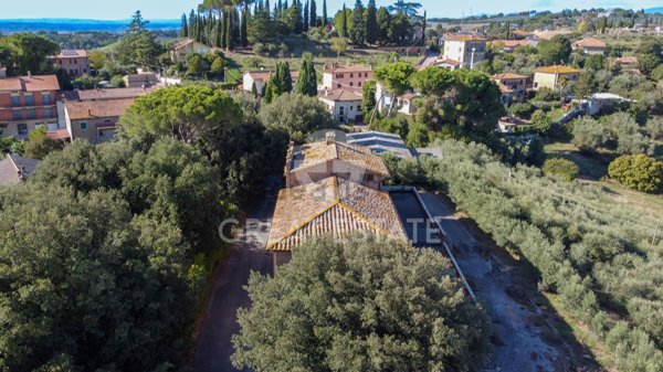 casale in vendita a Castiglione del Lago