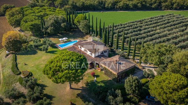 casale in vendita a Castiglione del Lago