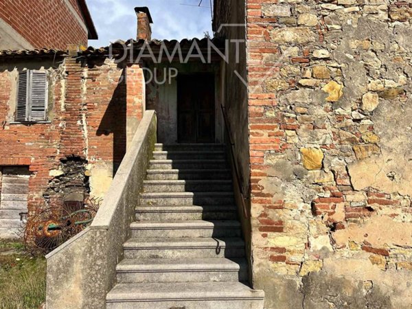 casa indipendente in vendita a Castiglione del Lago