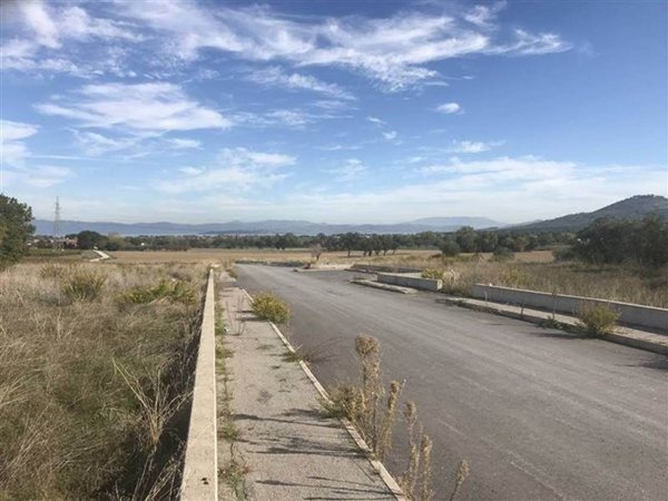 terreno edificabile in vendita a Castiglione del Lago