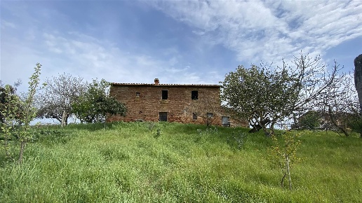 casale in vendita a Castiglione del Lago