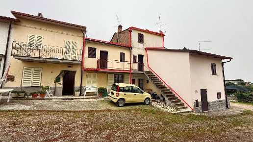 casa indipendente in vendita a Castiglione del Lago