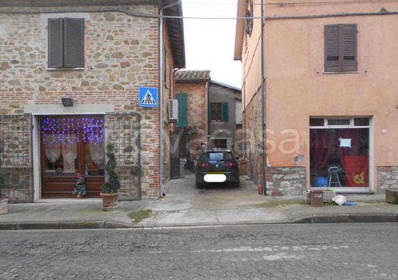 appartamento in vendita a Castiglione del Lago in zona Panicarola