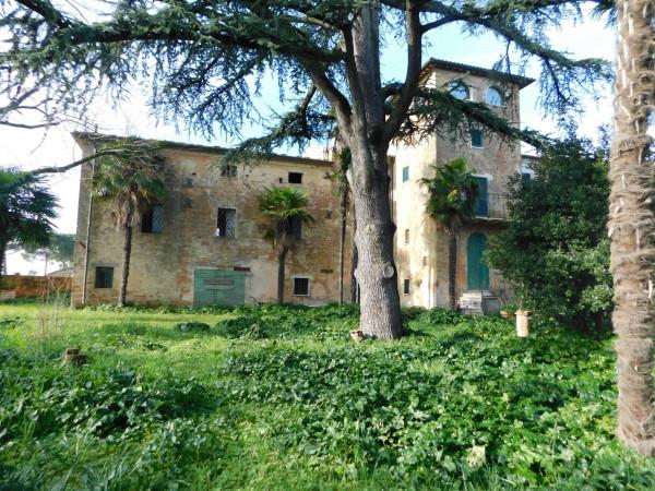 casa indipendente in vendita a Castiglione del Lago