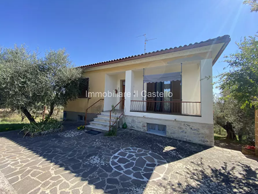 casa indipendente in vendita a Castiglione del Lago in zona Vaiano