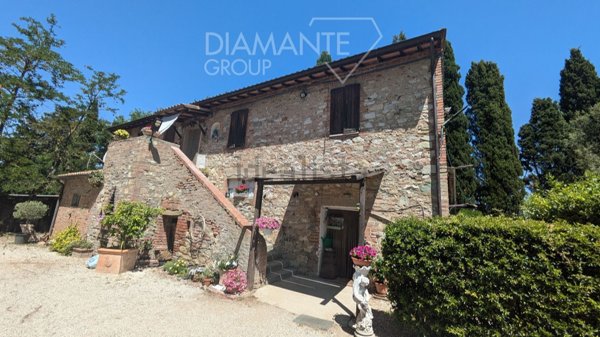 casale in vendita a Castiglione del Lago