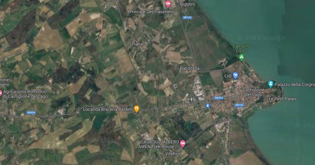 casa indipendente in vendita a Castiglione del Lago in zona Panicarola
