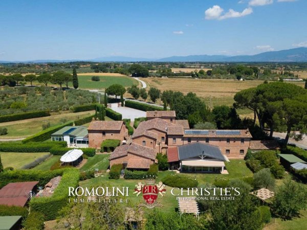 villa in vendita a Castiglione del Lago