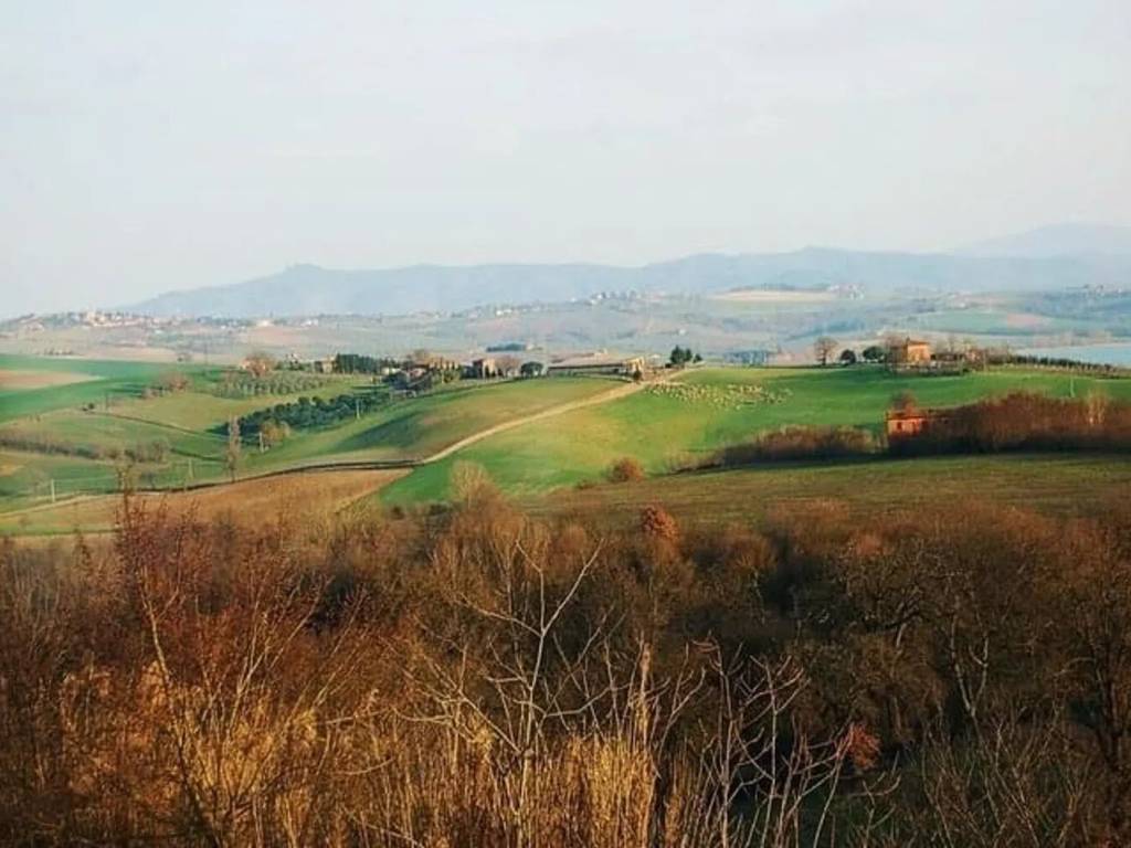 casa indipendente in vendita a Castiglione del Lago