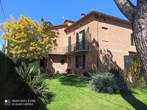 casa indipendente in vendita a Castiglione del Lago