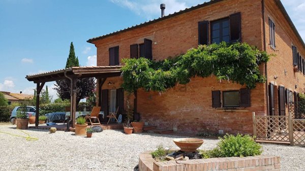 casale in vendita a Castiglione del Lago in zona Petrignano del Lago