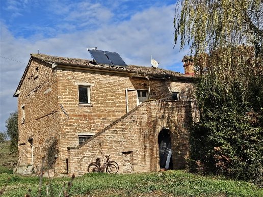 casa indipendente in vendita a Castiglione del Lago