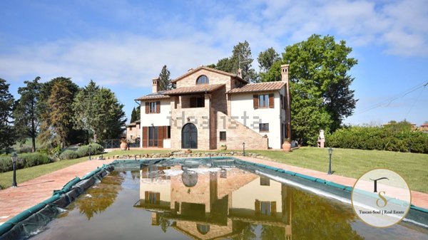 villa in vendita a Castiglione del Lago