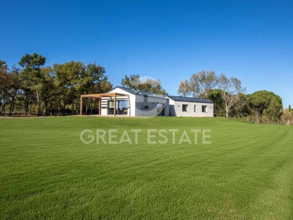 casa indipendente in vendita a Castiglione del Lago
