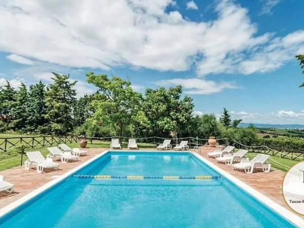 casa indipendente in vendita a Castiglione del Lago