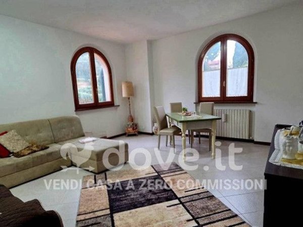 casa indipendente in vendita a Castiglione del Lago