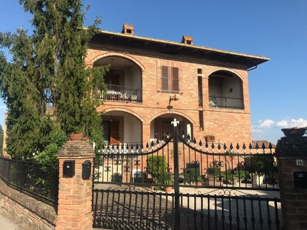 appartamento in vendita a Castiglione del Lago in zona Porto