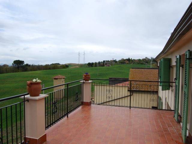 appartamento in vendita a Castiglione del Lago in zona Porto
