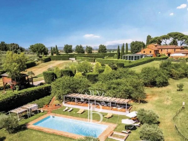 casa indipendente in vendita a Castiglione del Lago