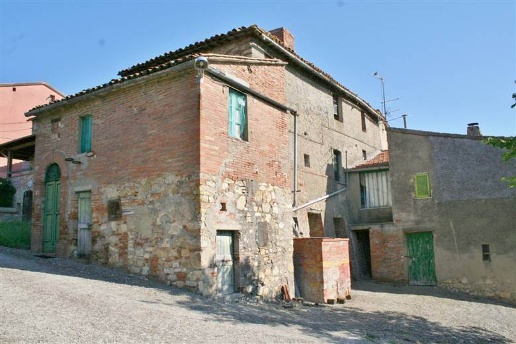 casa indipendente in vendita a Castiglione del Lago