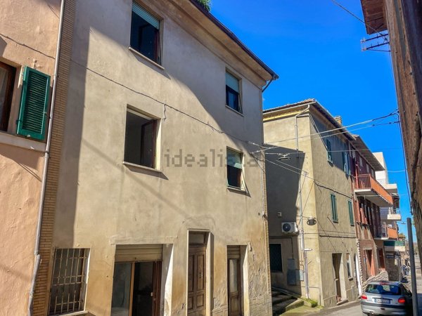 casa semindipendente in vendita a Castiglione del Lago