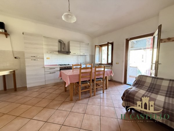 casa indipendente in vendita a Castiglione del Lago in zona Panicarola