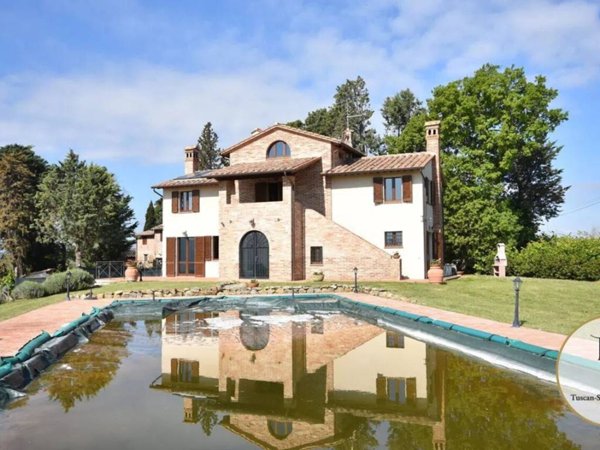 villa in vendita a Castiglione del Lago