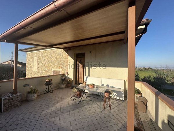 casa indipendente in vendita a Castiglione del Lago