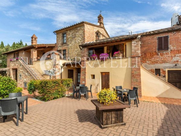 villa in vendita a Castiglione del Lago