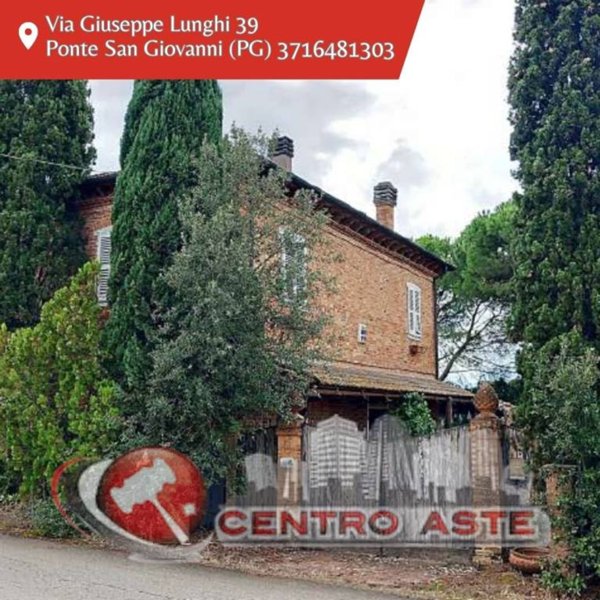 casa indipendente in vendita a Castiglione del Lago