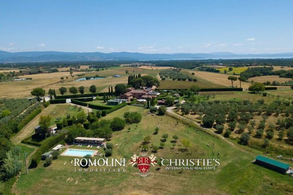 casa indipendente in vendita a Castiglione del Lago